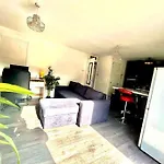 Apartmán Modernised 2 Bed House Close To Centre