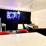 Apartment Modernised 2 Bed House Close To Centre Leeds (West Yorkshire)