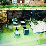 Apartment Modernised 2 Bed House Close To Centre Leeds (West Yorkshire)