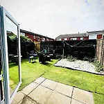 Modernised 2 Bed House Close To Centre Apartment Leeds (West Yorkshire)