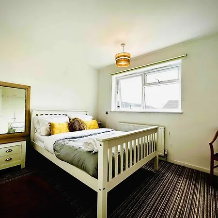 Apartamento Modernised 2 Bed House Close To Centre Leeds (West Yorkshire)